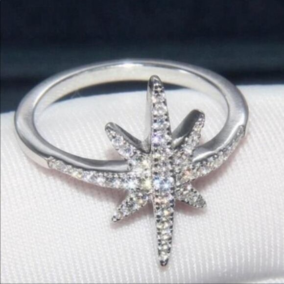 NEW 925 STERLING SILVER STAR SHOOTING DIAMOND RING, CUTE RING, SHINY RING. - Picture 5 of 7